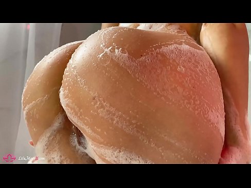 ❤️ Brunette onanerer fisse med vibrator til intens orgasme i brusebad ❌ Super porno at da.com-porn-mz.ru ️❤